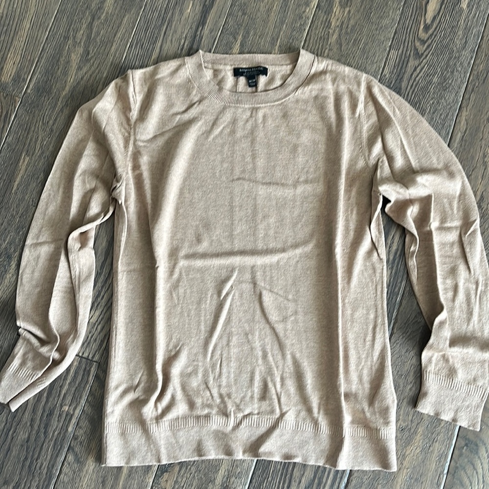 Banana republic silk and cashmere sweater size M great condition